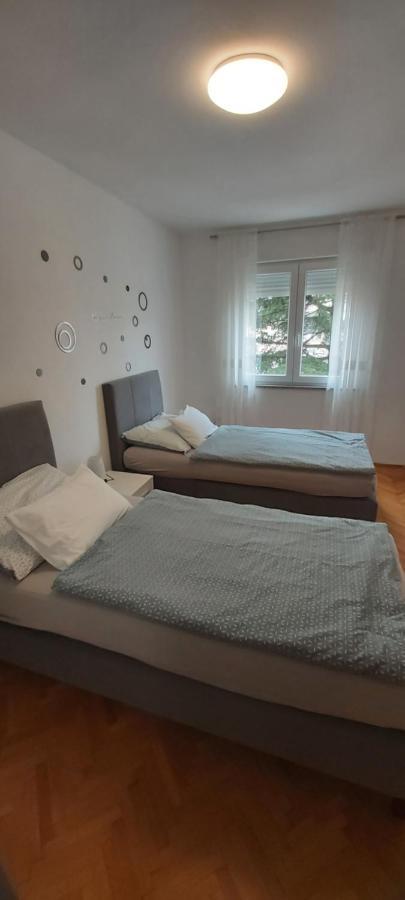 Apartman Val Πούλα Εξωτερικό φωτογραφία